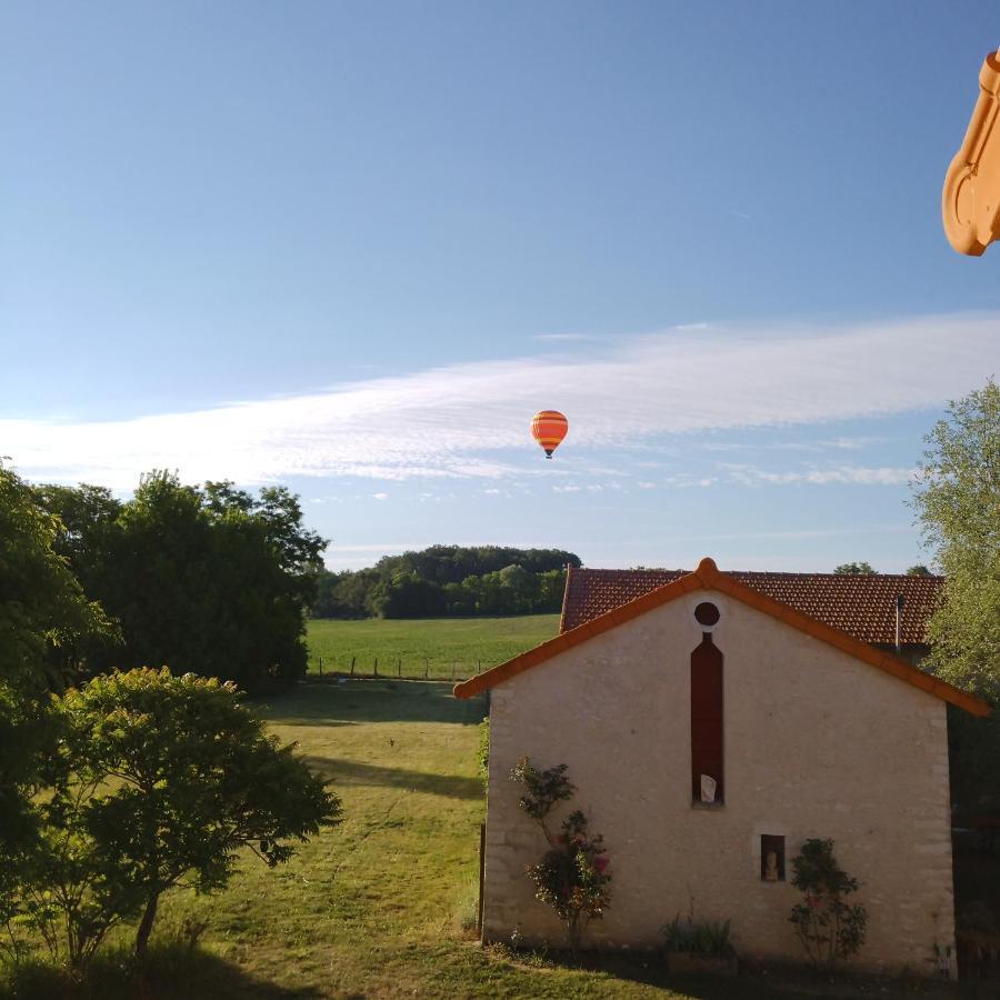 Au Repos Des Elfes Villa Braye-sous-Faye ภายนอก รูปภาพ
