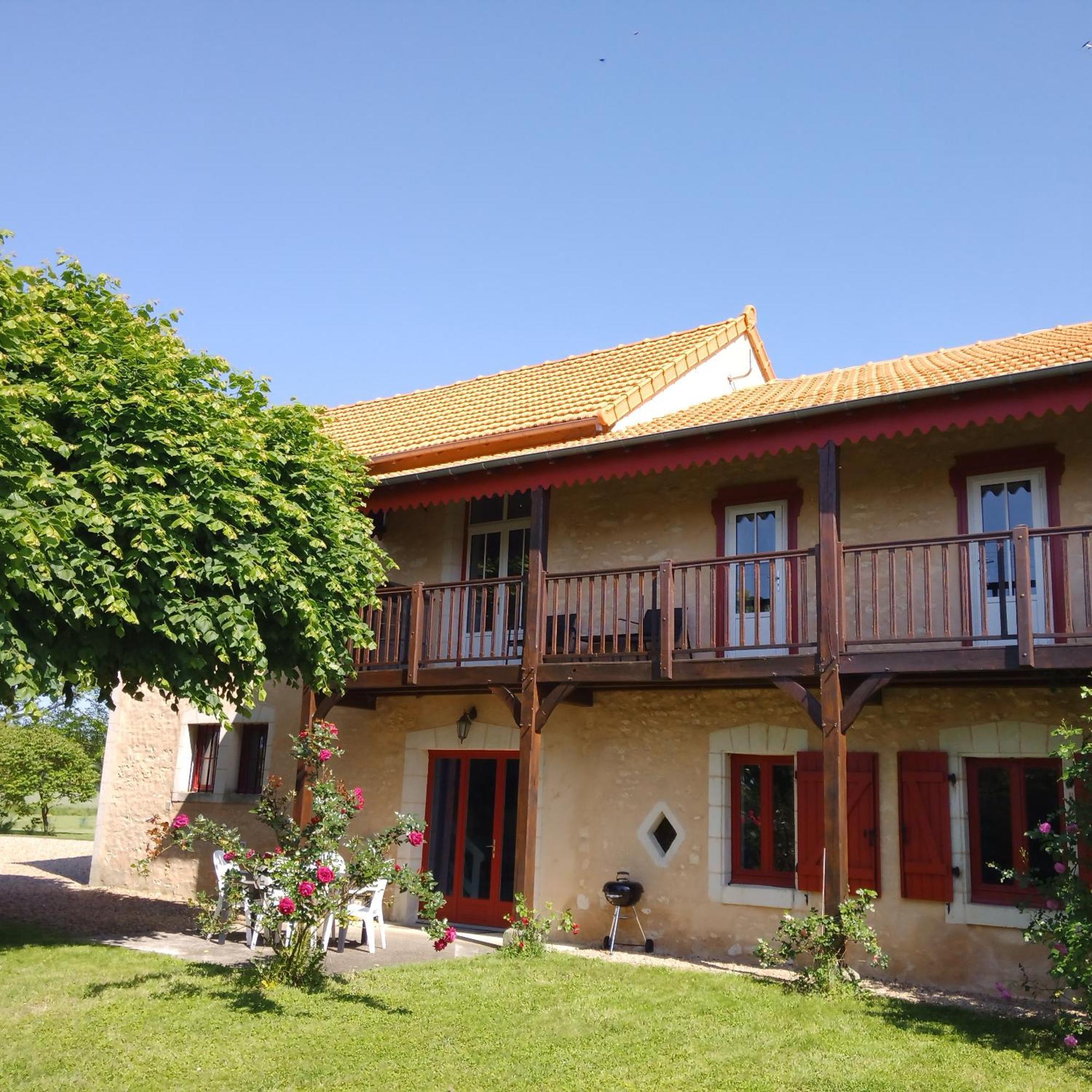 Au Repos Des Elfes Villa Braye-sous-Faye ภายนอก รูปภาพ